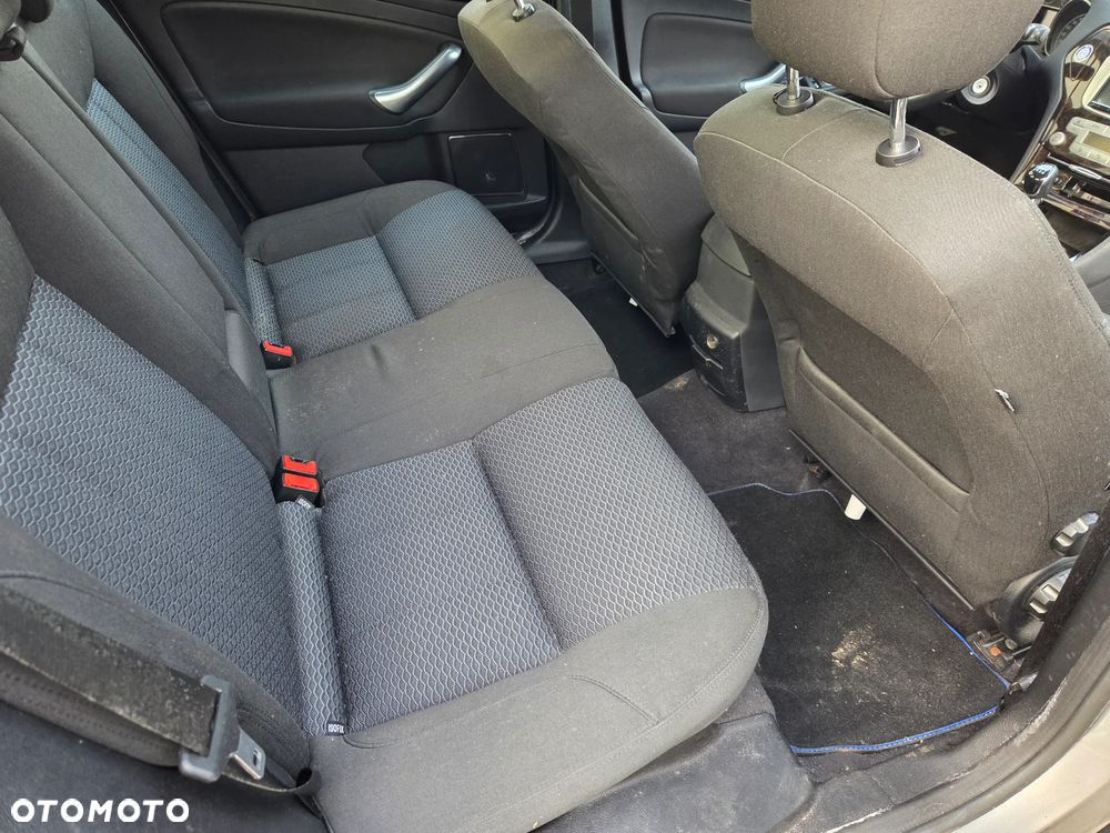 Ford Mondeo 2.5 Ghia - 6