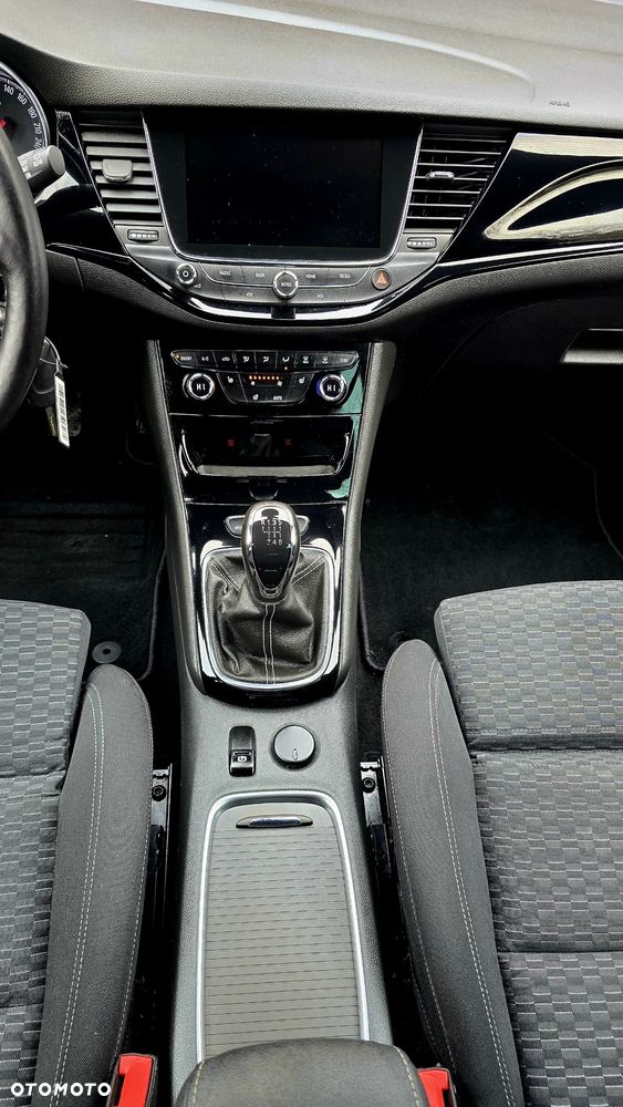 Opel Astra 1.4 T Dynamic - 16