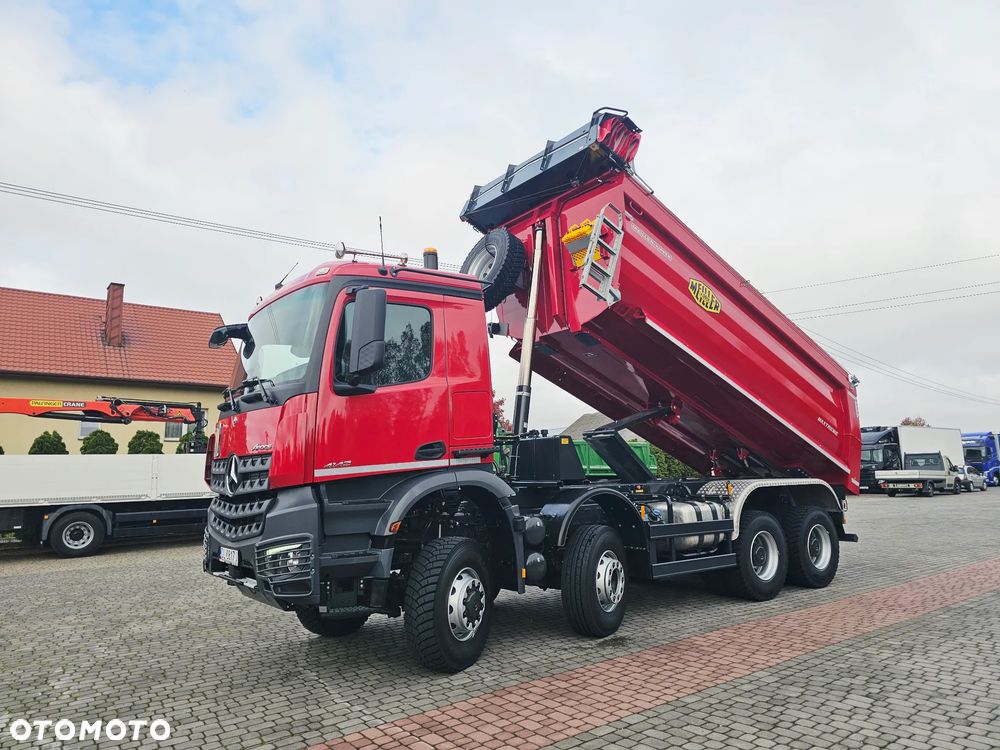 Mercedes-Benz Arocs