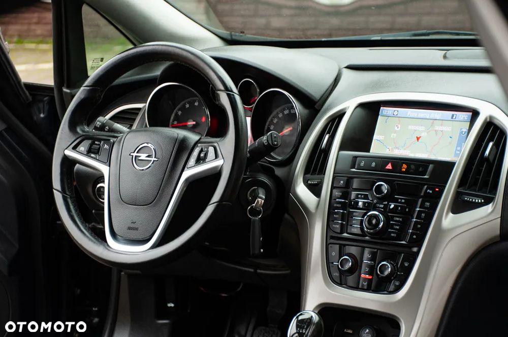 Opel Astra 1.4 Turbo Innovation - 19