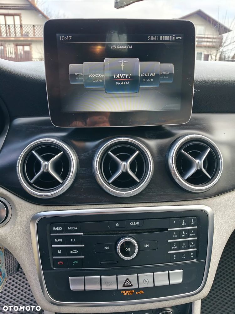 Mercedes-Benz CLA 250 7G-DCT Peak Edition - 15