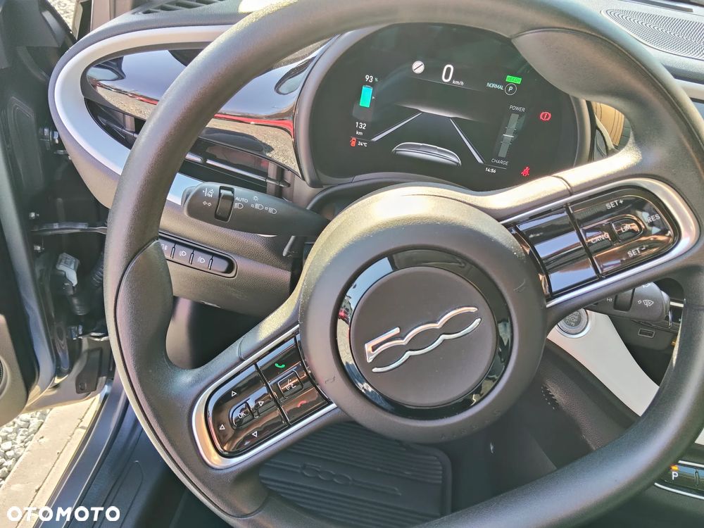 Fiat 500e 23,8kWh ICON - 13