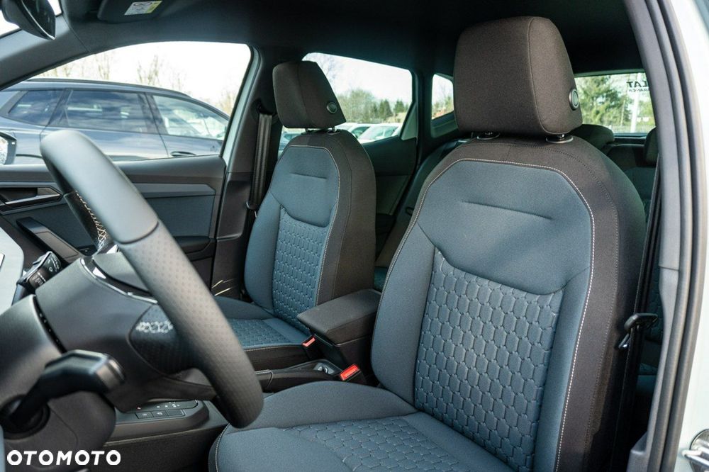 Seat Arona - 16