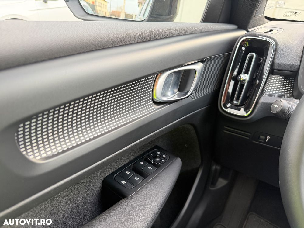 Volvo XC 40 T3 Geartronic RDesign - 21