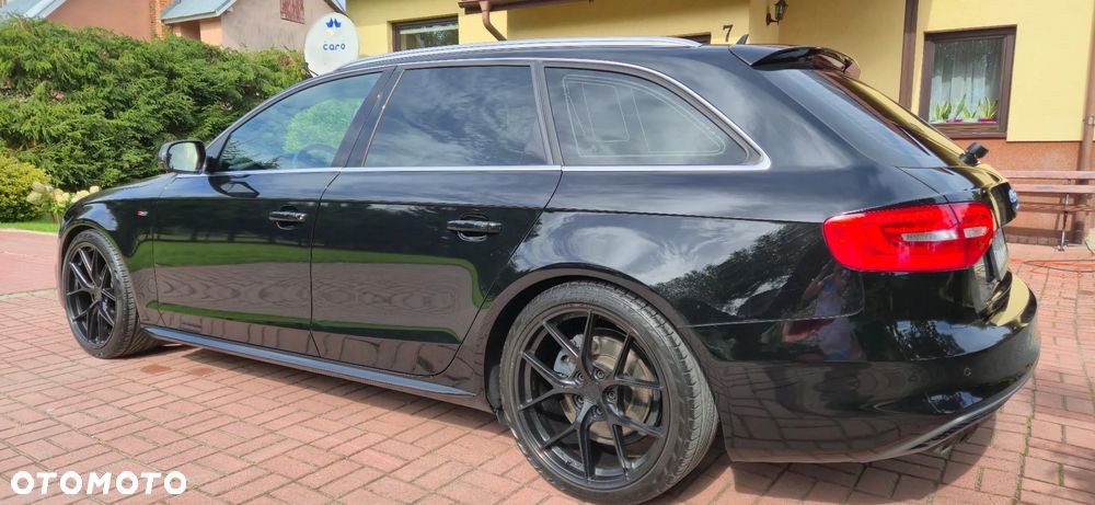 Audi A4 Avant 2.0 TDI Quattro S tronic - 30
