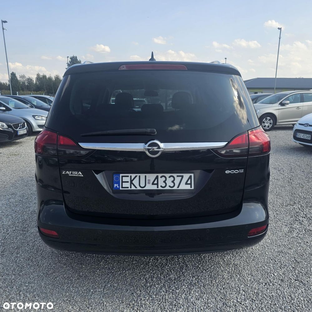 Opel Zafira - 10