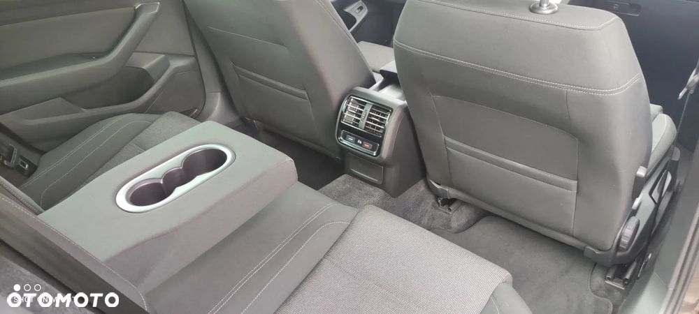 Volkswagen Passat 2.0 TDI BMT Comfortline DSG - 21