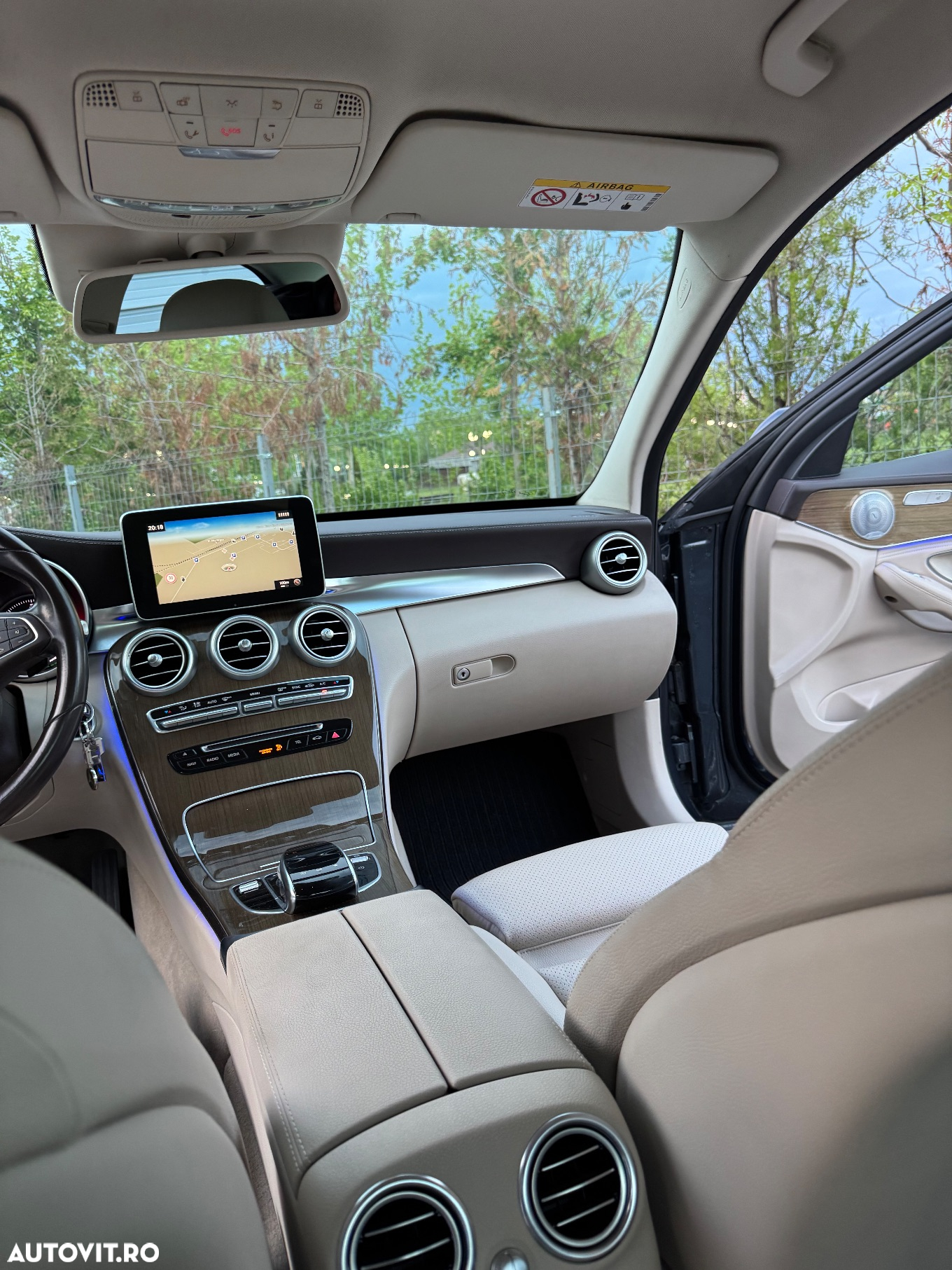 Mercedes-Benz C 300 BlueTec Hybrid - 23