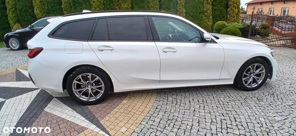 BMW Seria 3 320d Luxury Line - 7