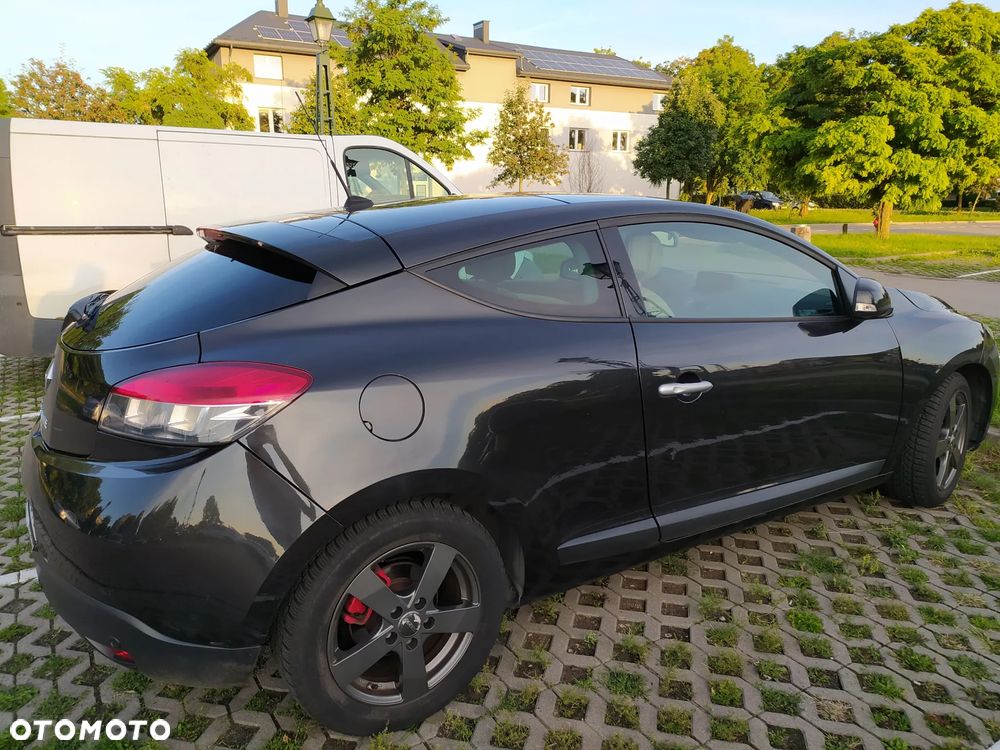 Renault Megane 1.9 dCi FAP Dynamique - 5