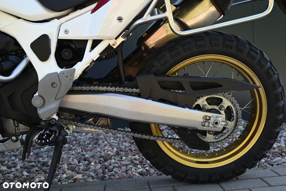 Honda CRF - 9