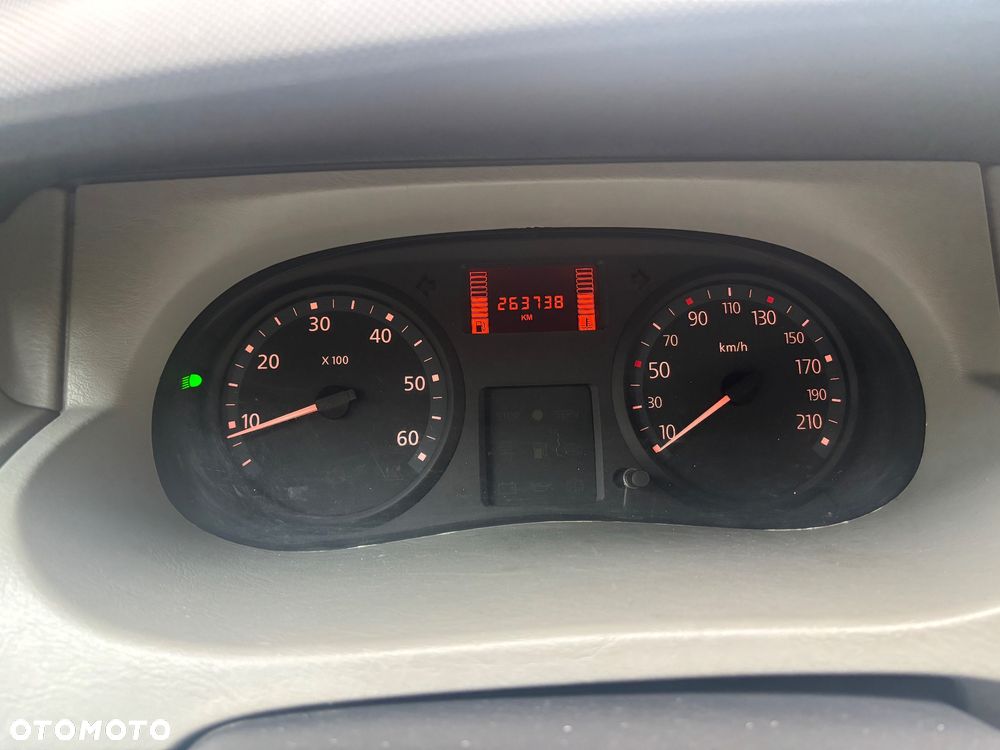 Nissan Primastar - 15