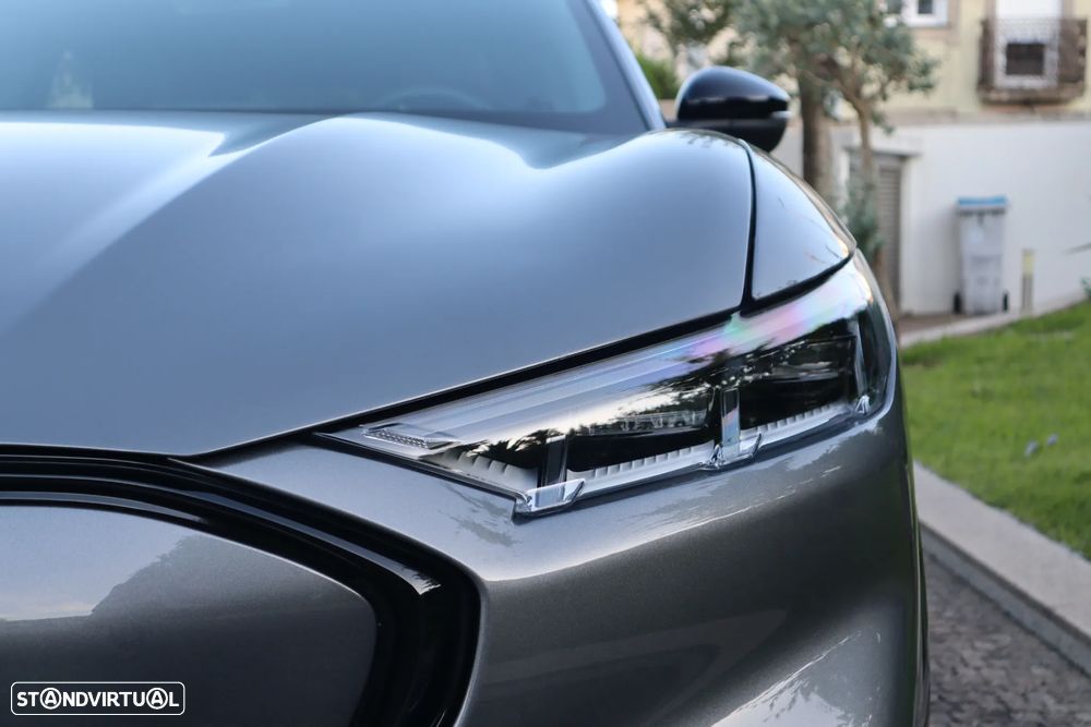Ford Mustang Mach-E 98.7 kWh Premium AWD - 6