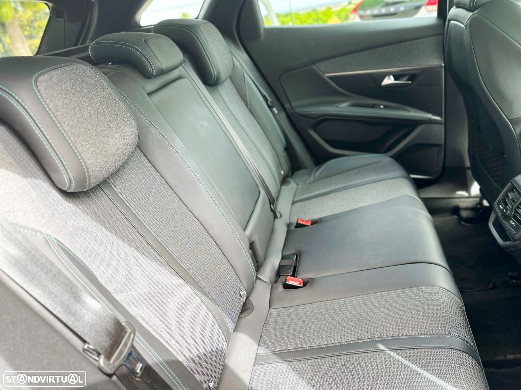 Peugeot 3008 1.5 BlueHDi Active Pack - 6