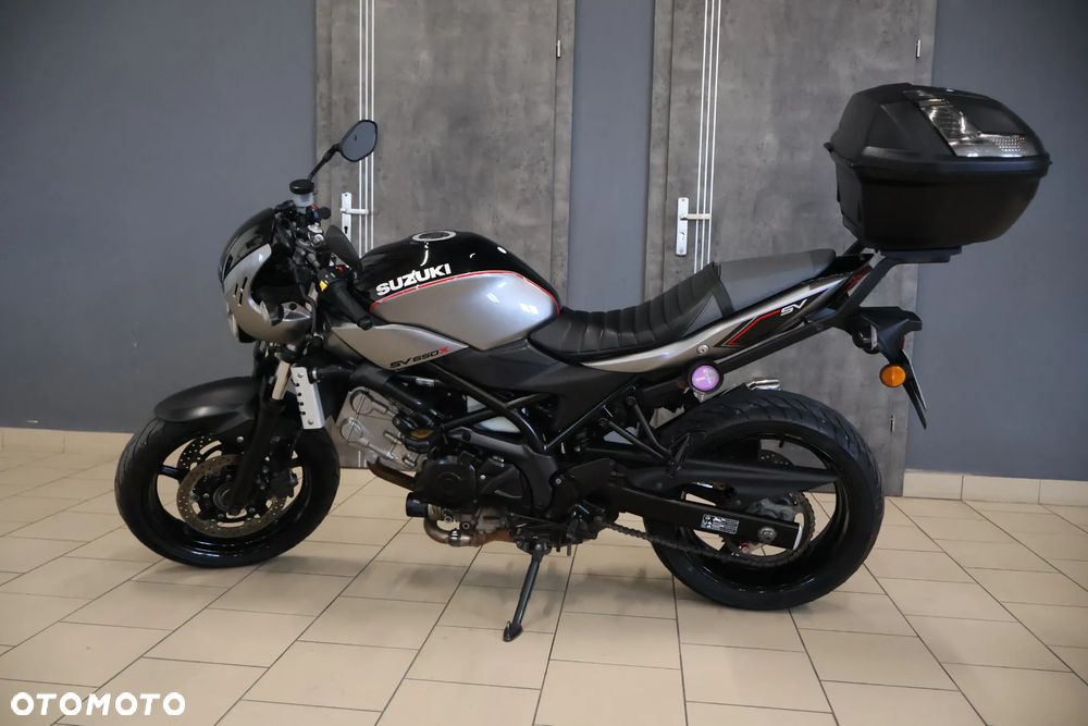 Suzuki SV - 6