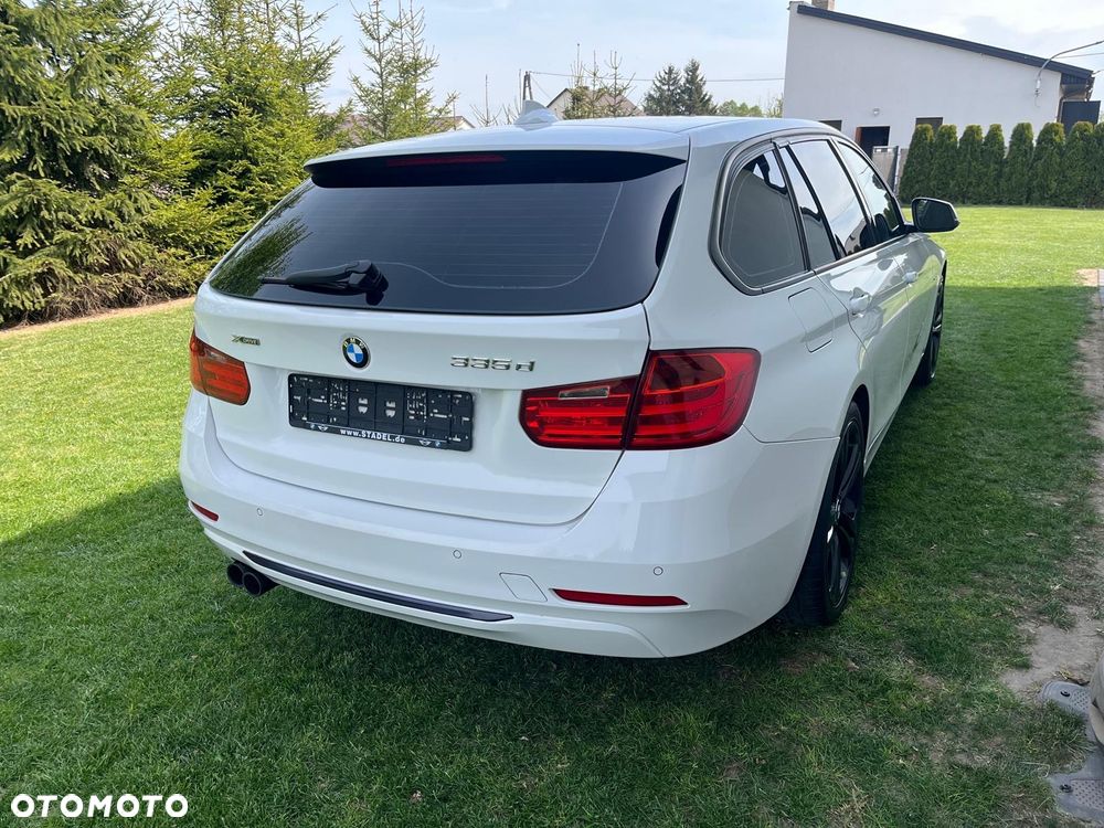 BMW Seria 3 335d Touring xDrive Sport Line - 12