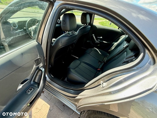 Mercedes-Benz Klasa A 250 E 8G-DCT - 9