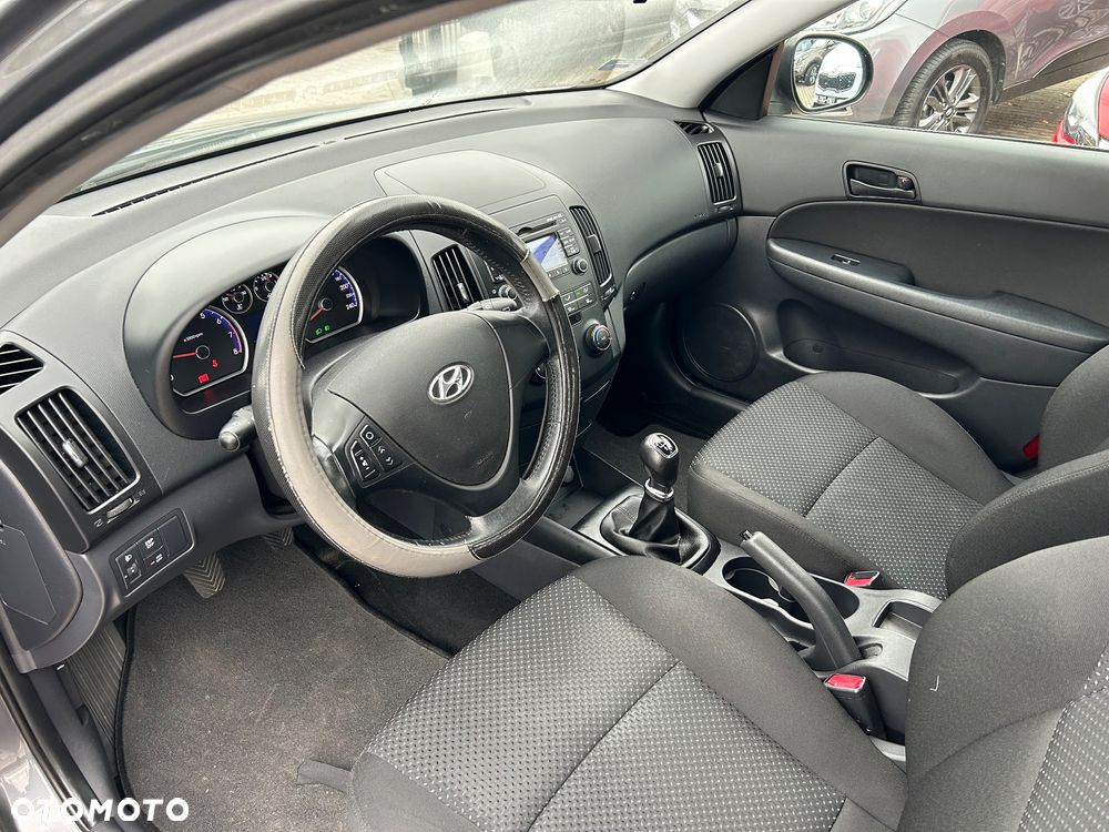 Hyundai i30 1.4 Classic - 9