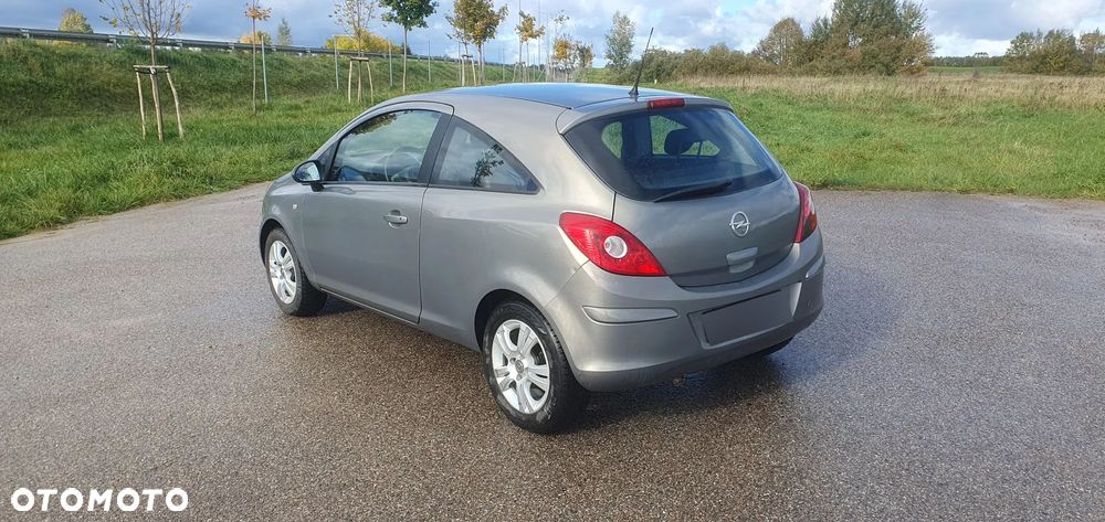 Opel Corsa - 3