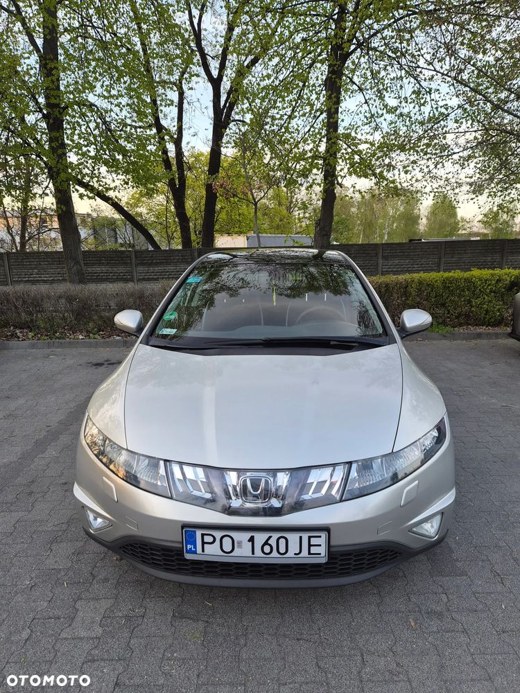 Honda Civic 1.8 Executive - 15