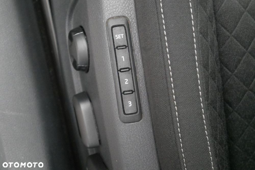 Skoda Superb 2.0 TSI Ambition DSG - 29