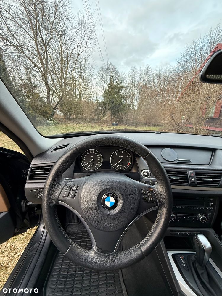 BMW X1 xDrive20d - 21
