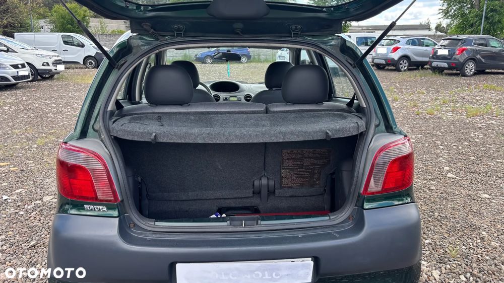 Toyota Yaris 1.0 Luna - 16