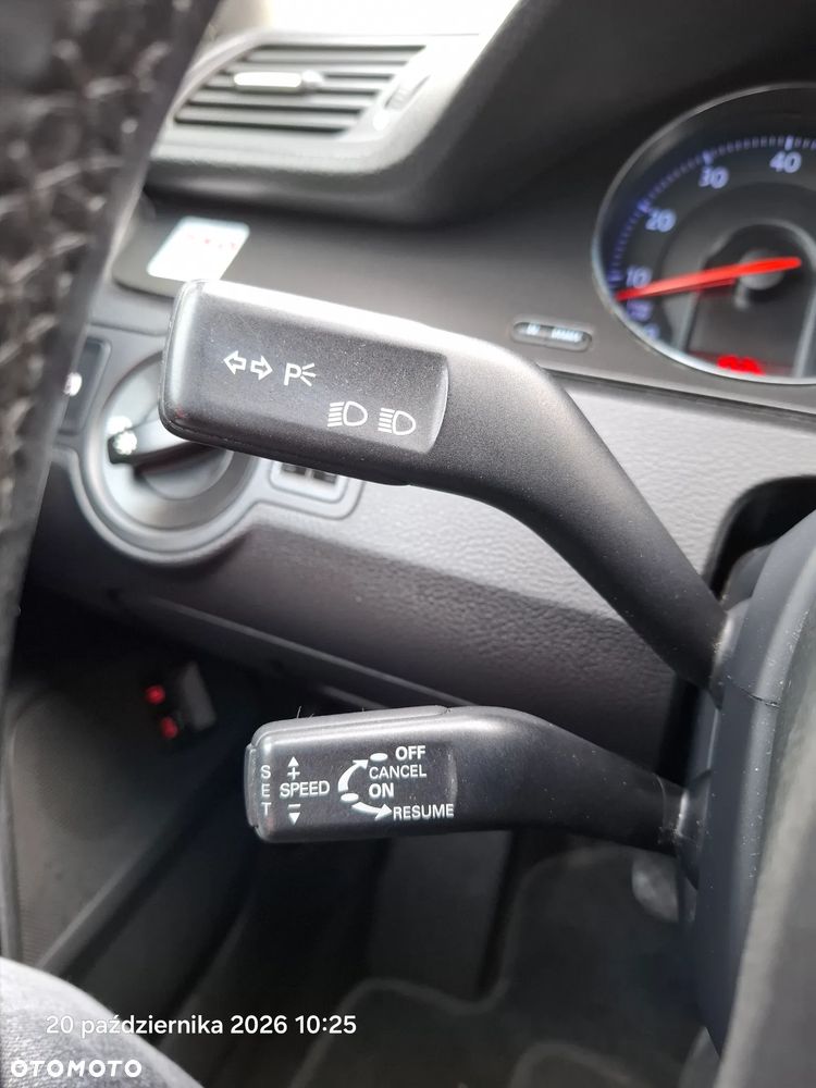 Volkswagen Passat 2005 photo 5