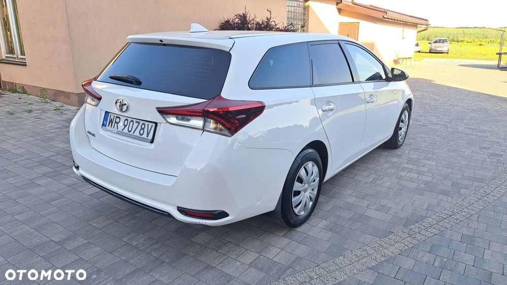 Toyota Auris 1.33 VVT-i Active - 6