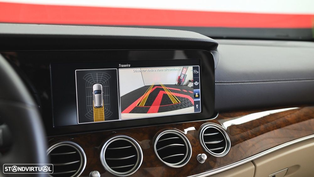 Mercedes-Benz E 300 de 4Matic T 9G-TRONIC Avantgarde - 30