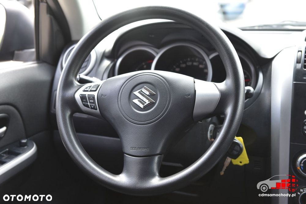 Suzuki Grand Vitara - 23