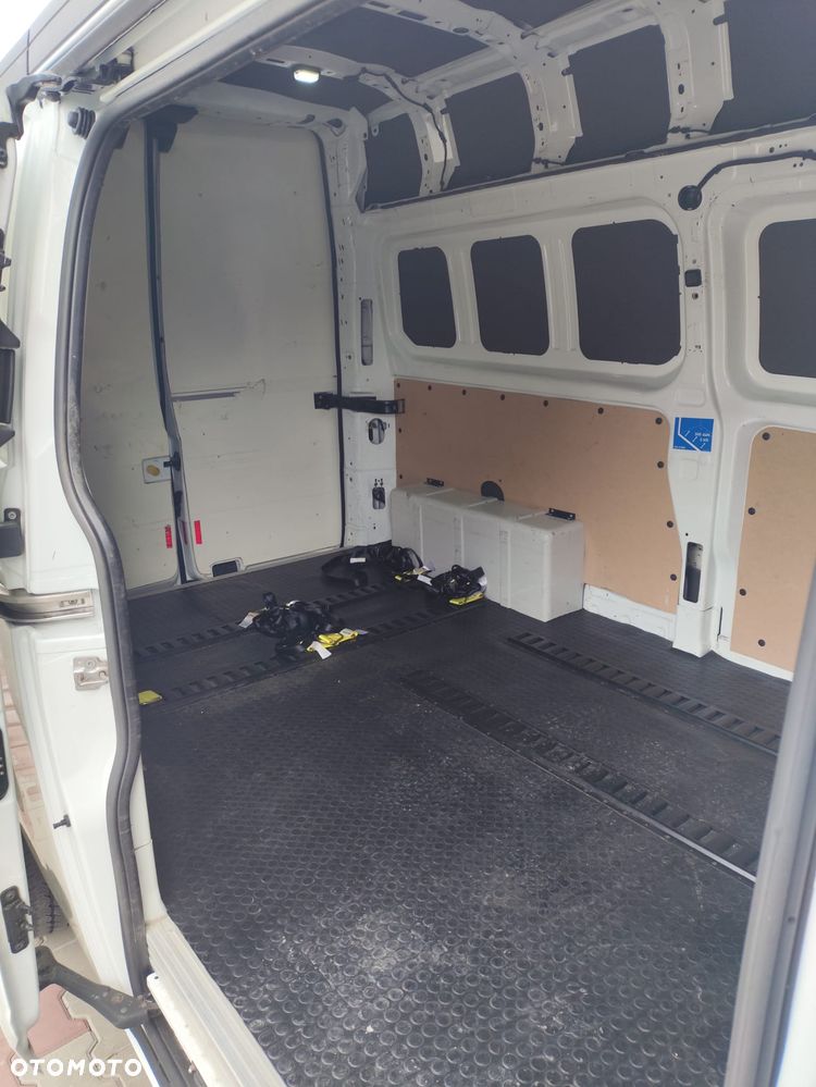 Ford TRANSIT CUSTOM - 16