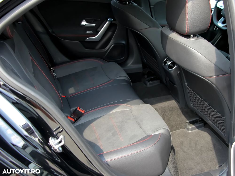 Mercedes-Benz A 180 d 7G-DCT AMG Line - 7