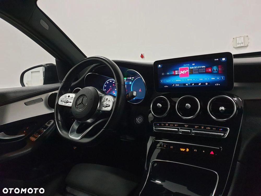 Mercedes-Benz GLC - 11