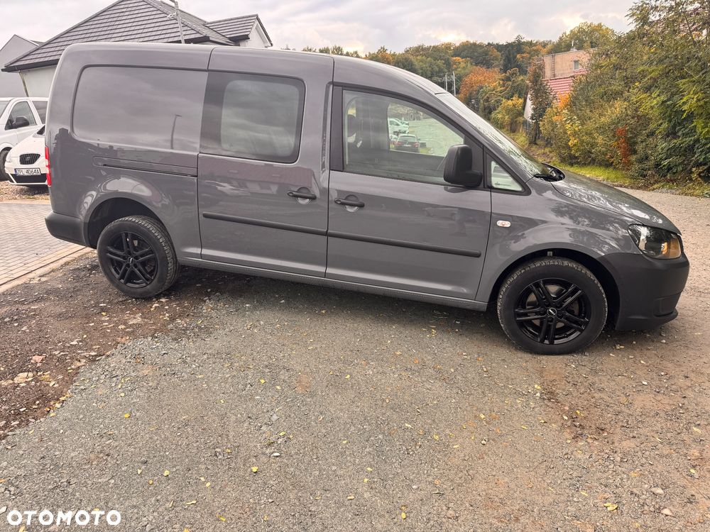 Volkswagen Caddy Maxi 1.6 TDI Trendline DSG - 4