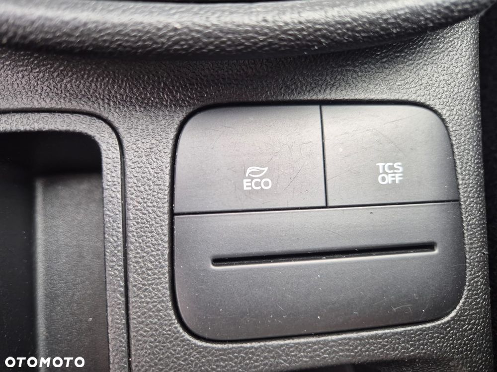 Ford Fiesta 1.1 COOL&CONNECT - 14