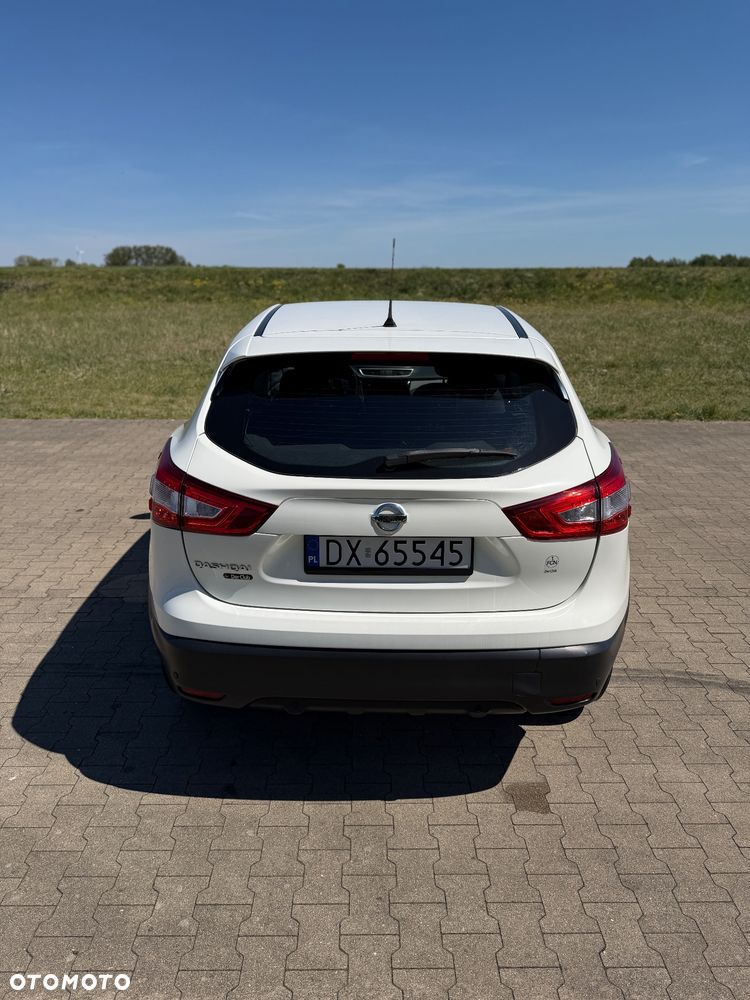 Nissan Qashqai 1.2 DIG-T N-Vision - 9