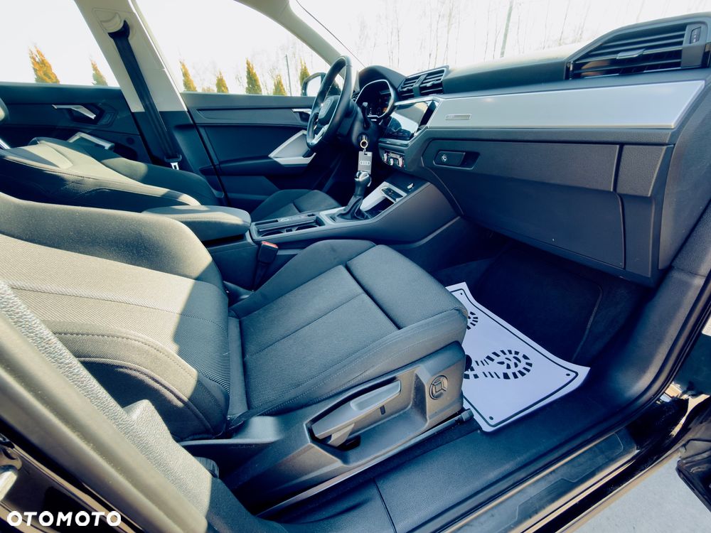 Audi Q3 45 TFSIe S tronic - 8