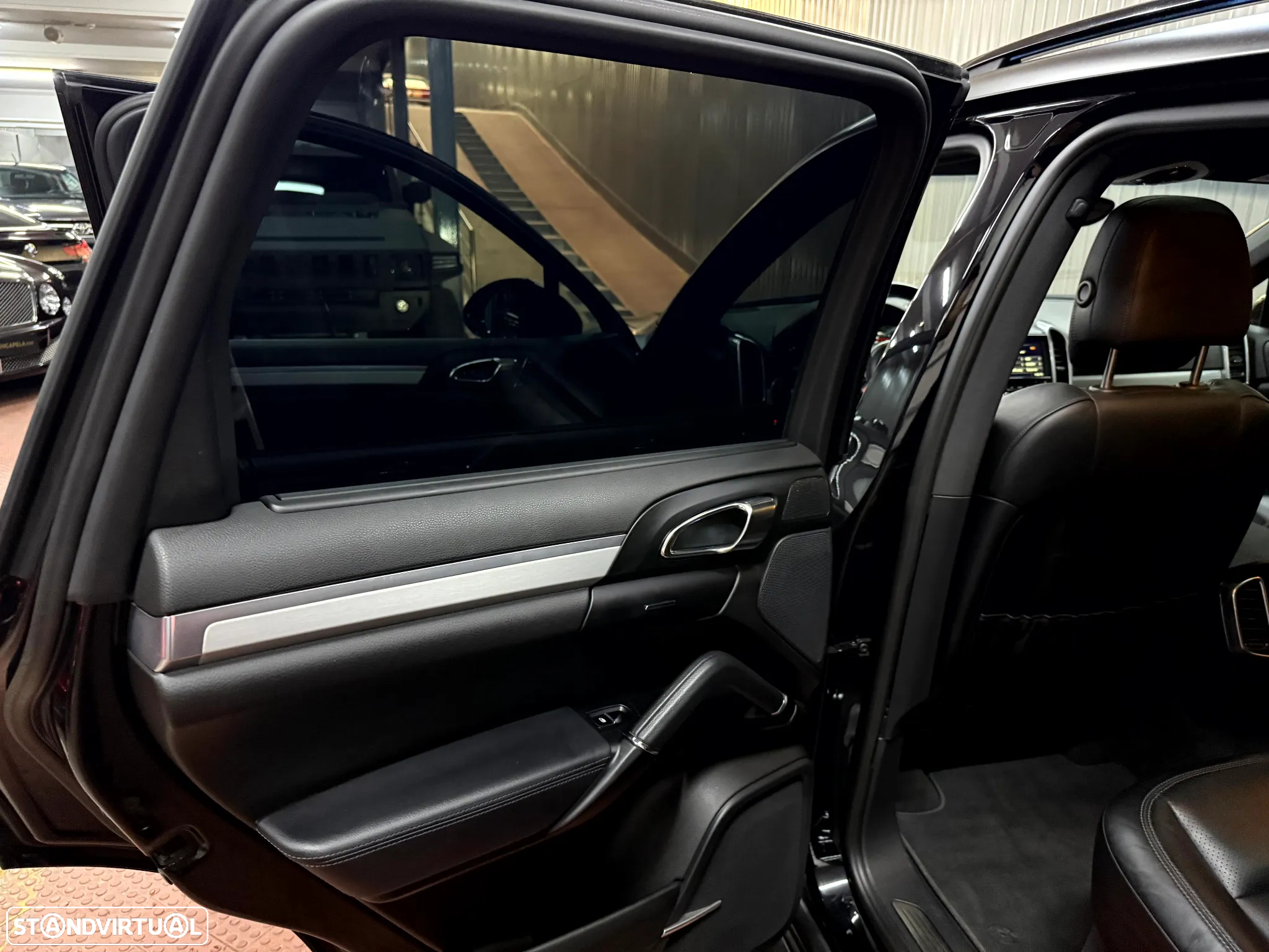Porsche Cayenne - 49