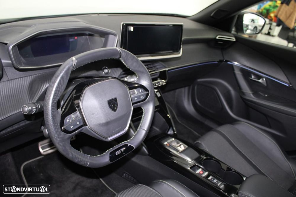 Peugeot e-2008 54 kWh GT - 13