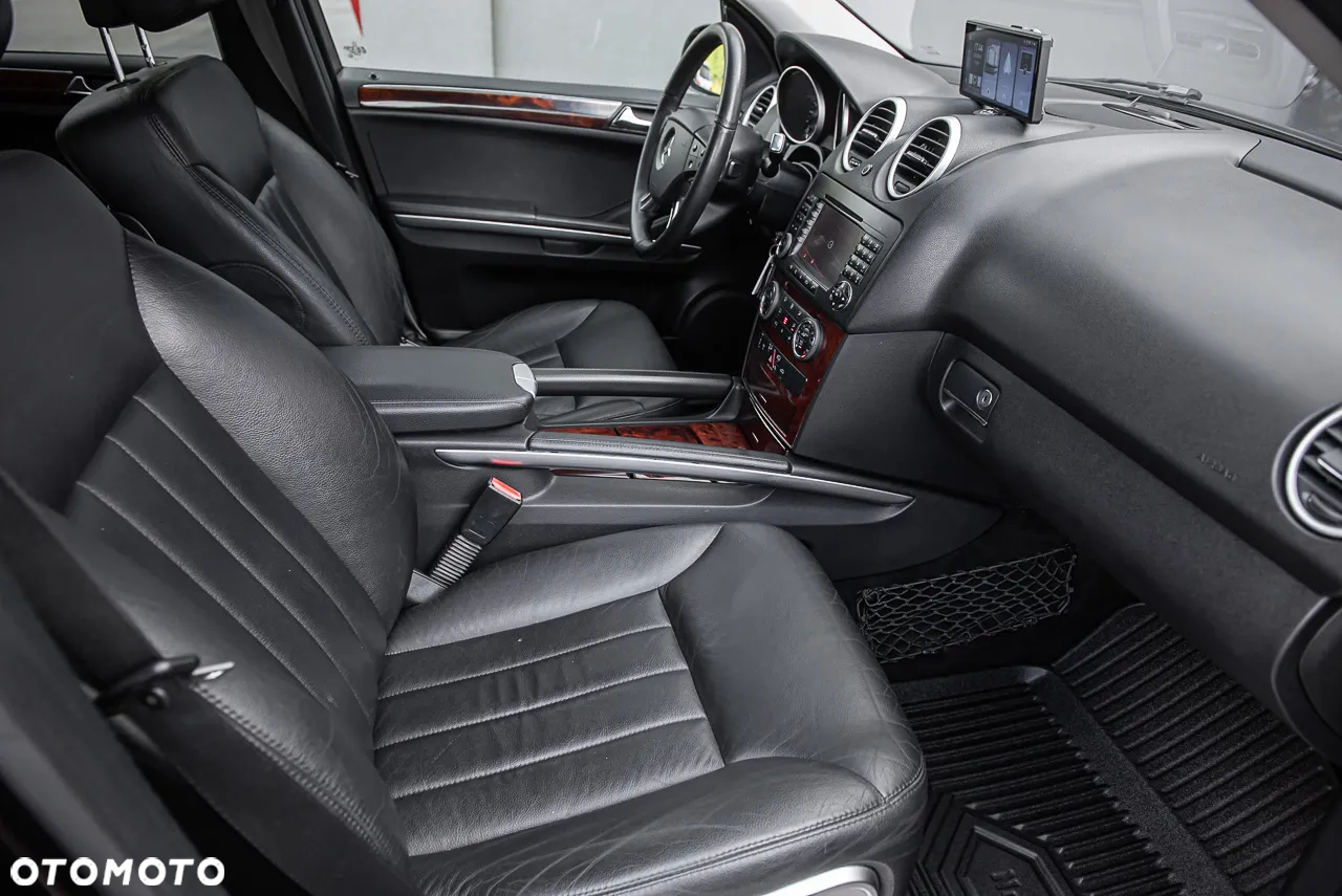 Mercedes-Benz ML 320 CDI 4-Matic - 29