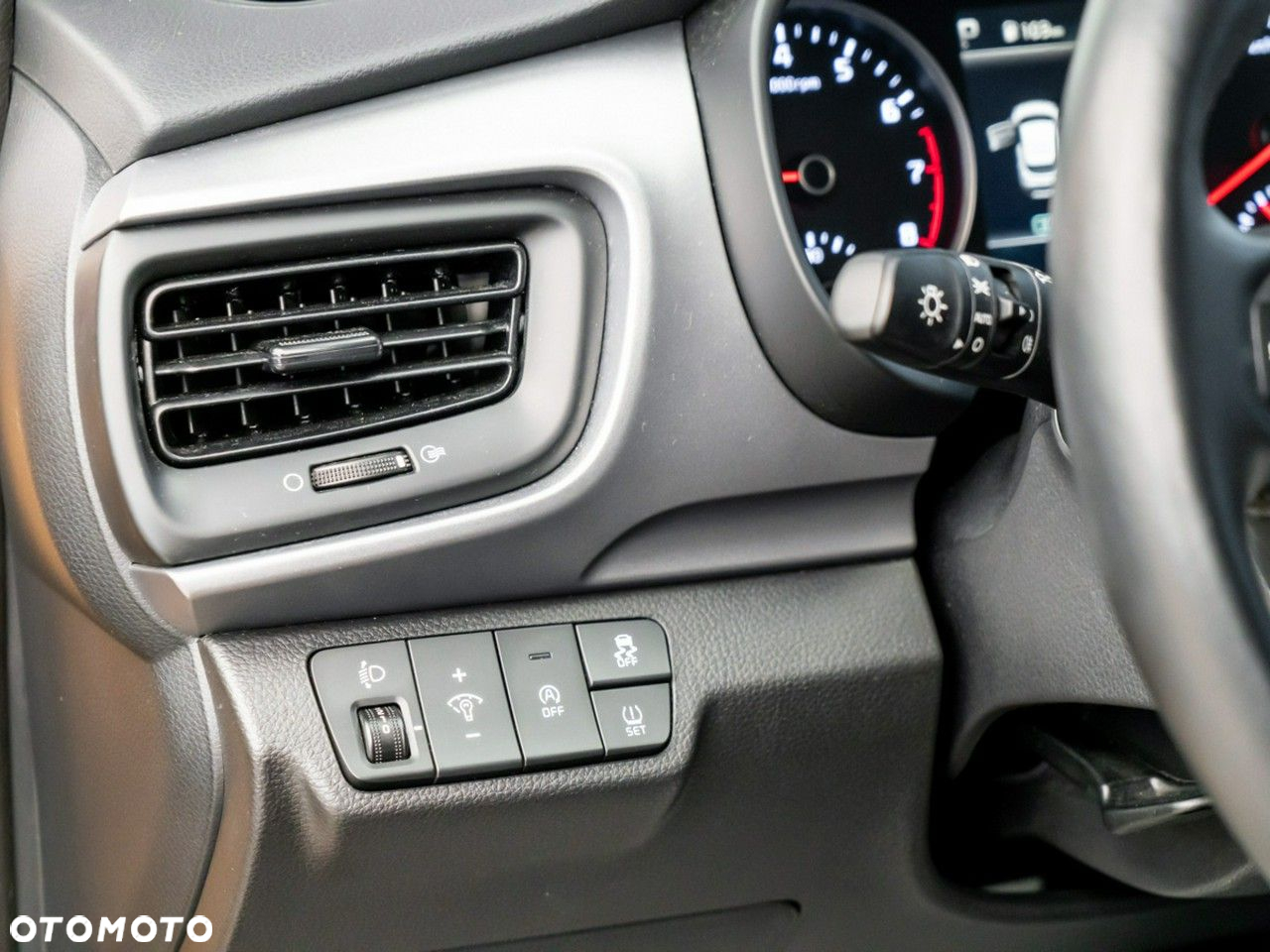 Kia Stonic 1.0 T-GDI M DCT - 24