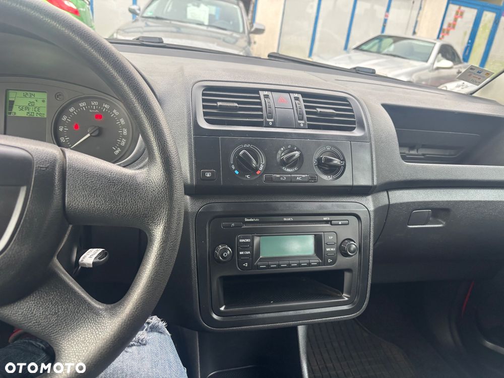 Skoda Fabia 1.2 HTP Classic - 27