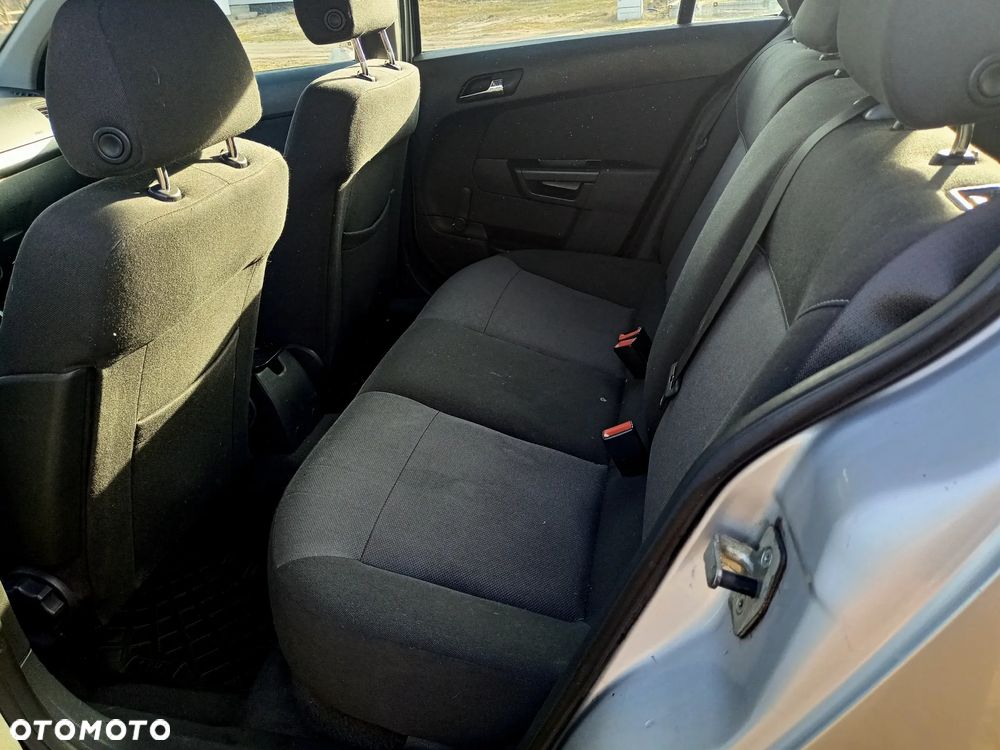 Opel Astra 1.4 Start - 8