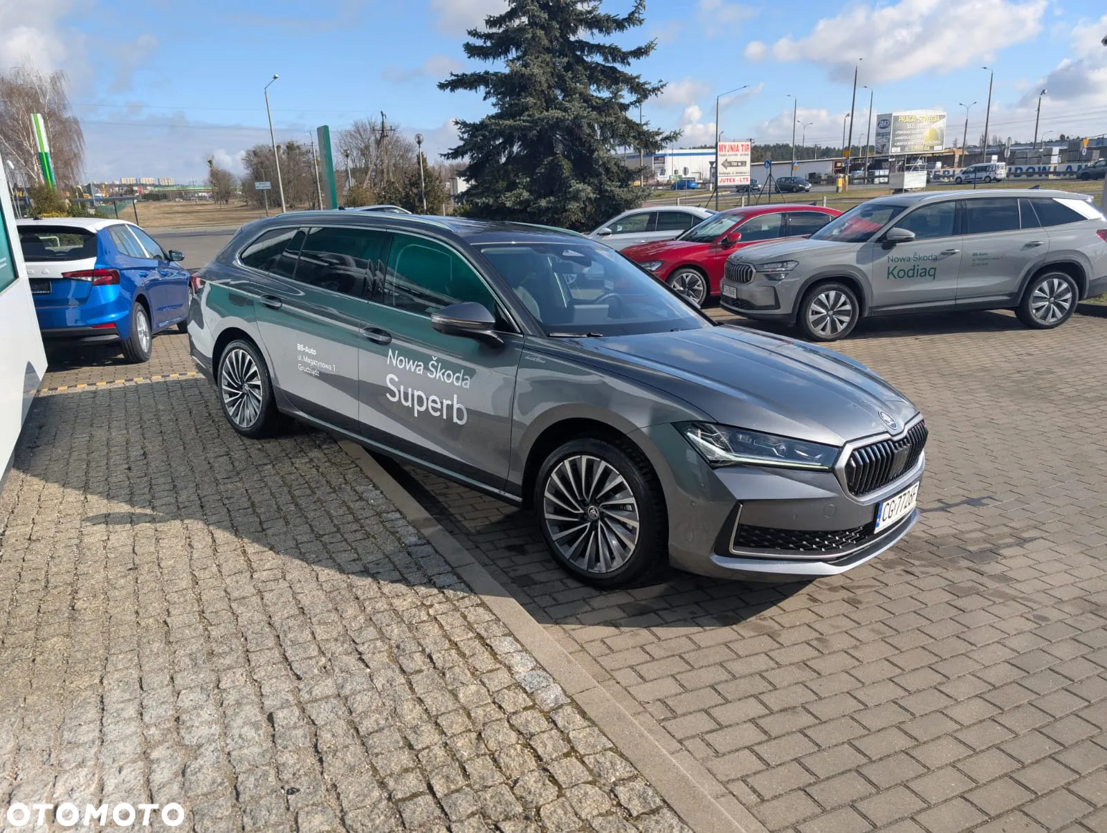 Skoda Superb 2.0 TDI SCR 4x4 L&K DSG - 2