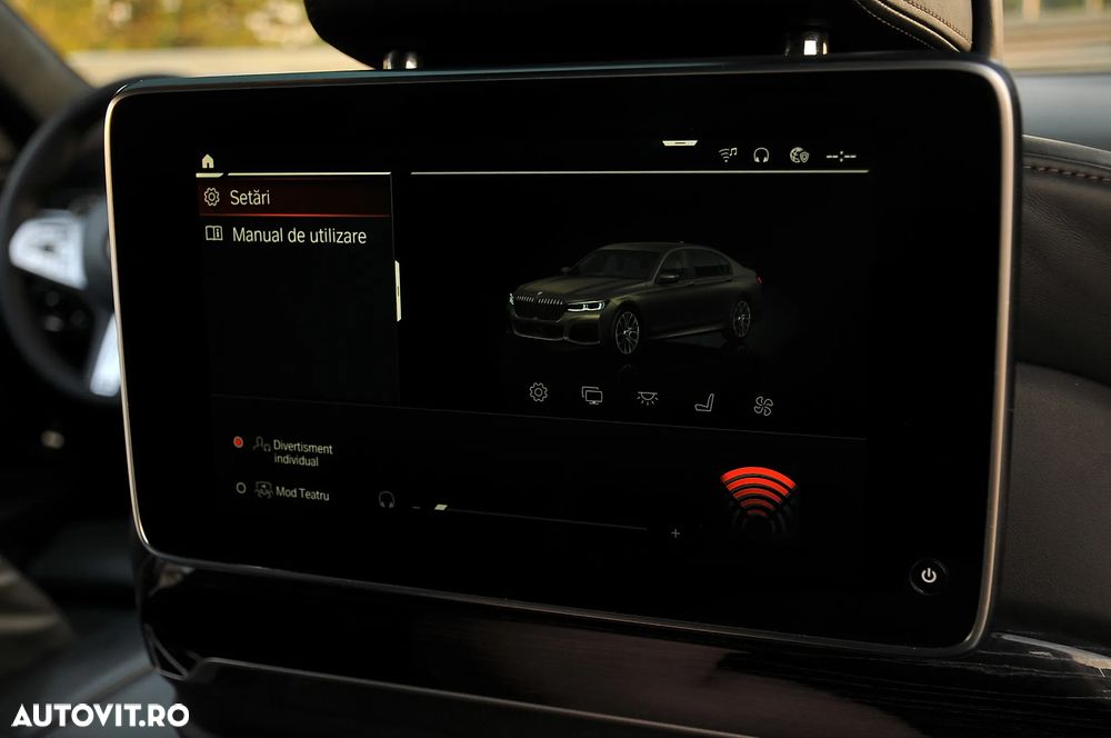 BMW Seria 7 750i xDrive - 30
