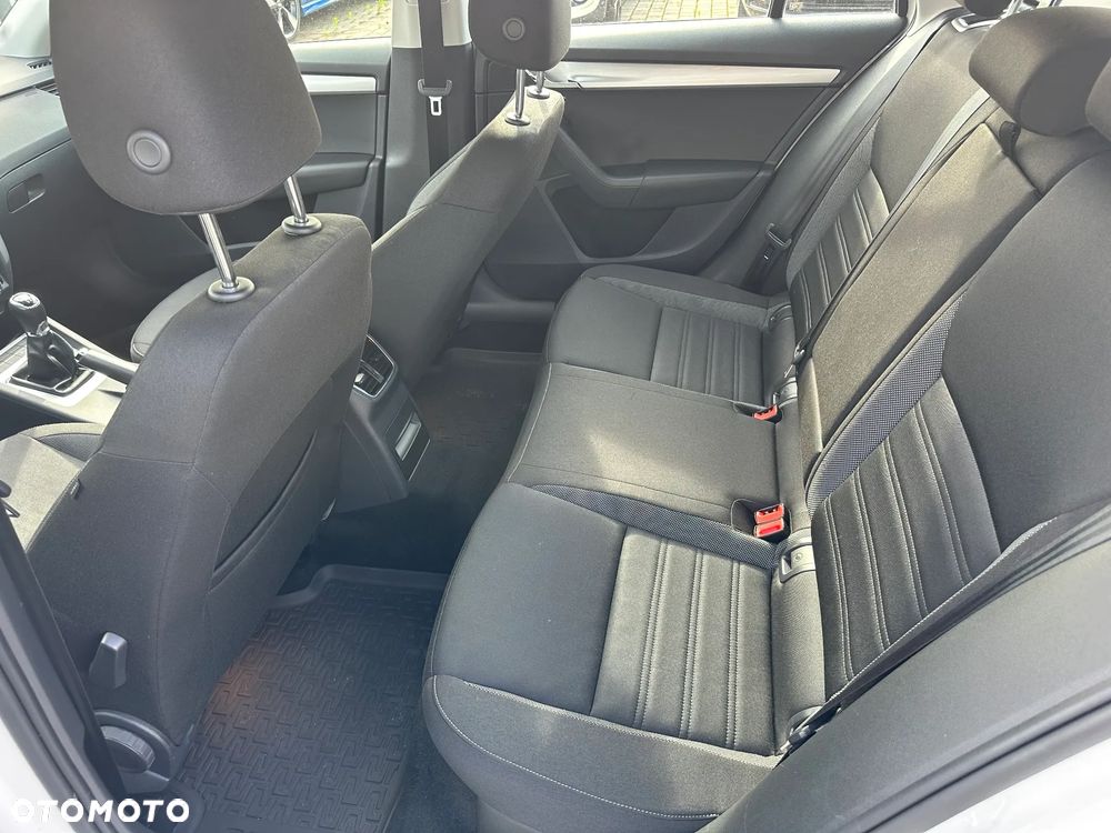 Skoda Octavia 2.0 TDI Clever - 6
