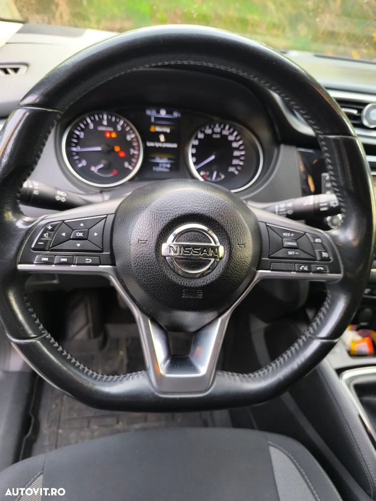 Nissan Qashqai 1.2 DIG-T Start/Stop N-Connecta - 10