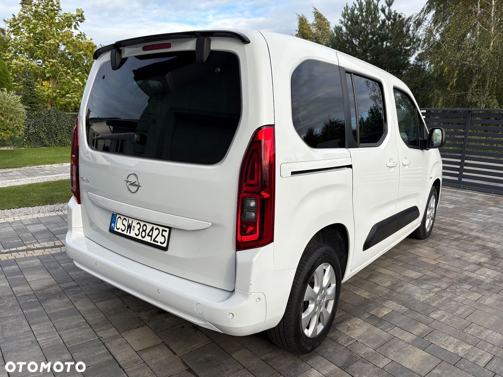 Opel Combo 1.5 D Start/Stop Elegance - 6