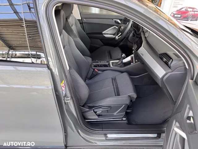 Audi Q3 1.5 35 TFSI S tronic Advanced - 13